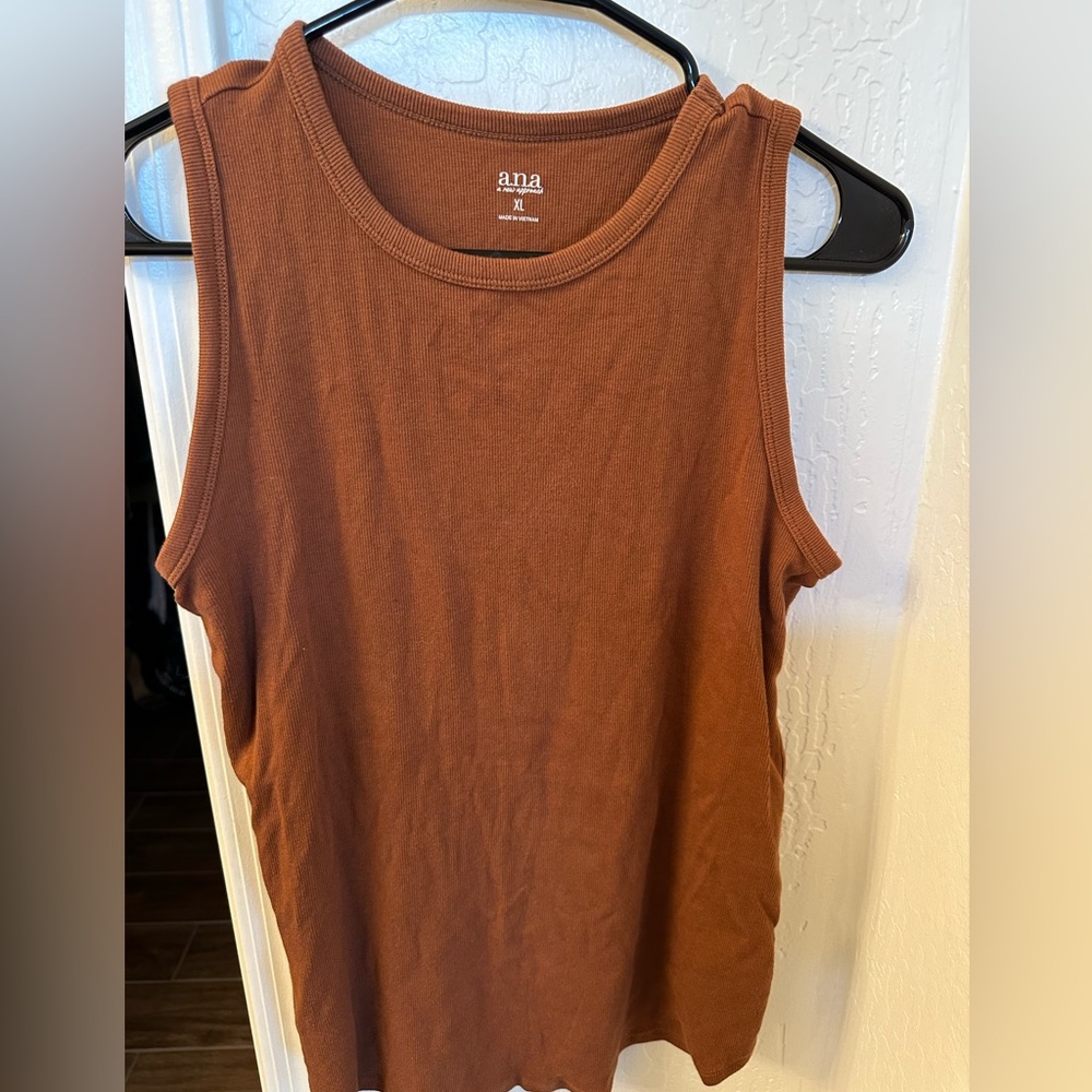 Brown tank top
